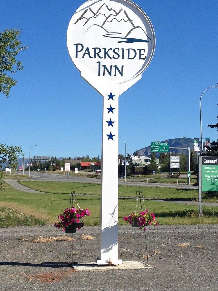 Parkside Inn Haines Junction Zewnętrze zdjęcie
